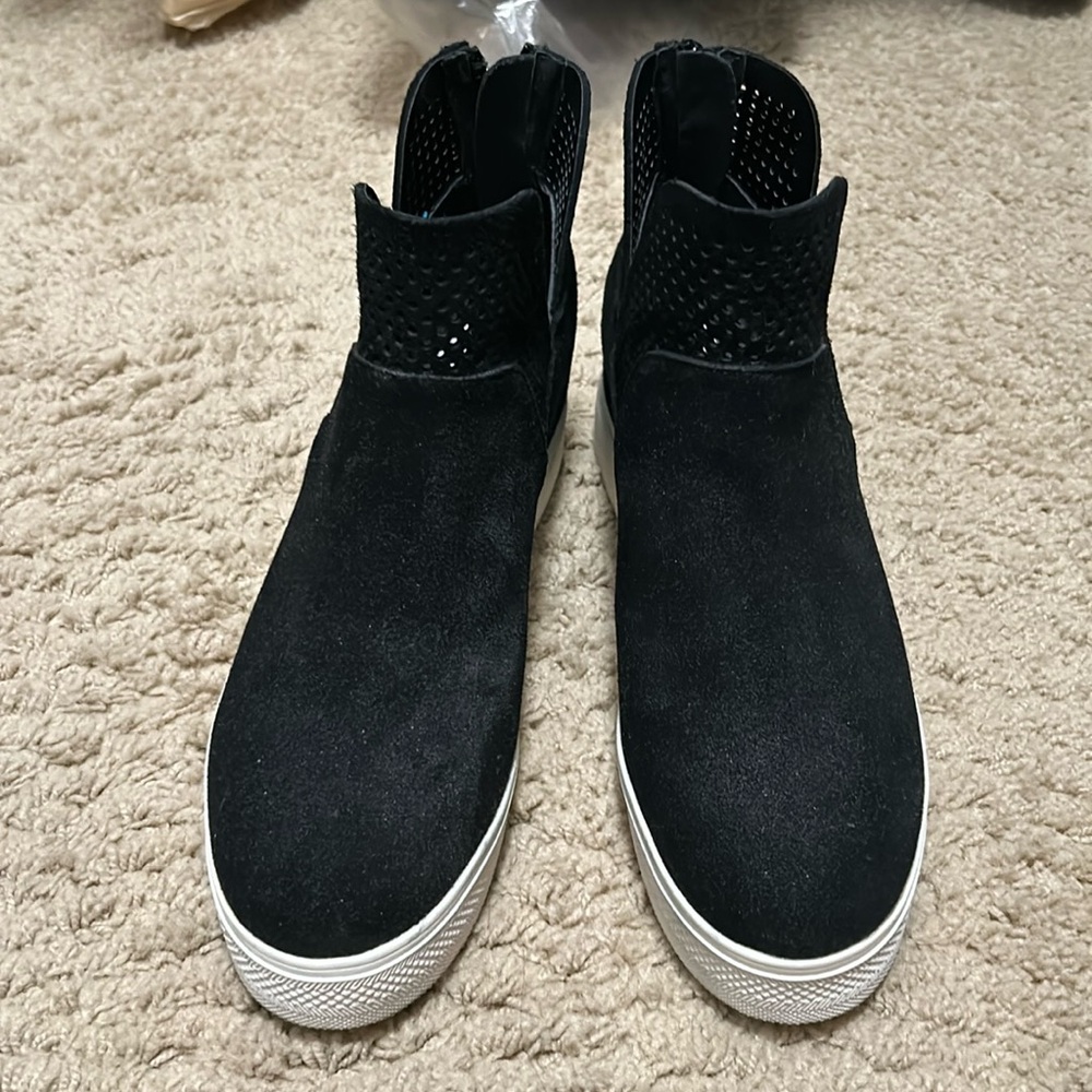 Steve Madden Winnie Sneaker Bootie - Size 9 Black